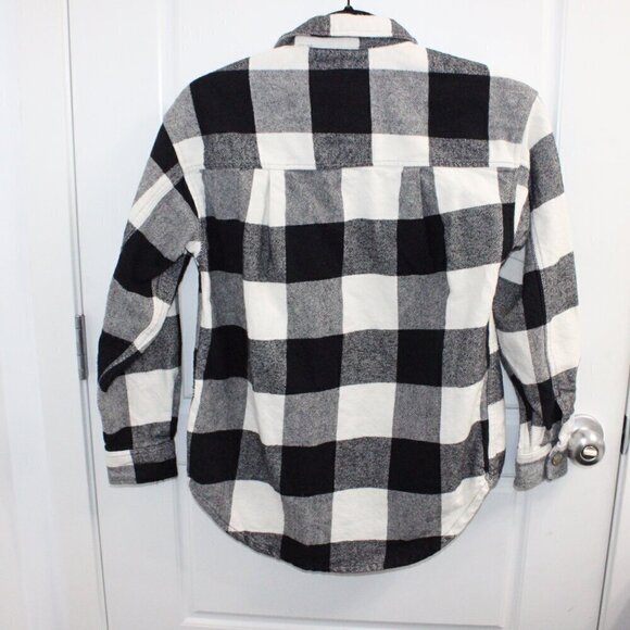 Silver Long Sleeve Button Down Plaid Boyfriend Fit Shacket Size XSMALL - Picture 3 of 3